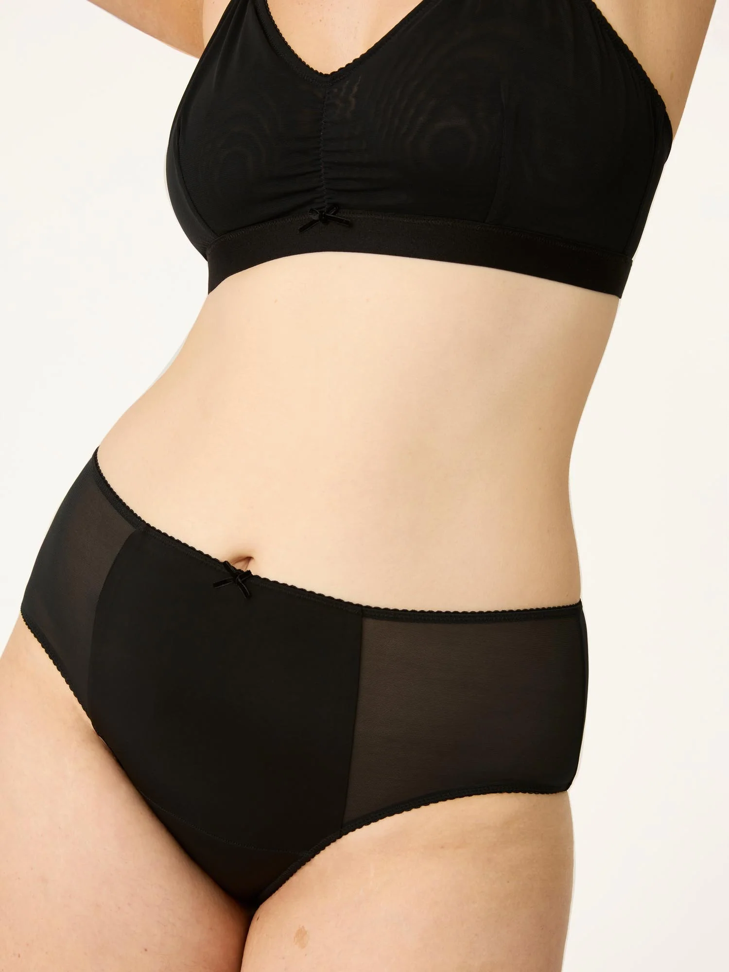 Elena Hi Waist Brief Moderate Noir Black