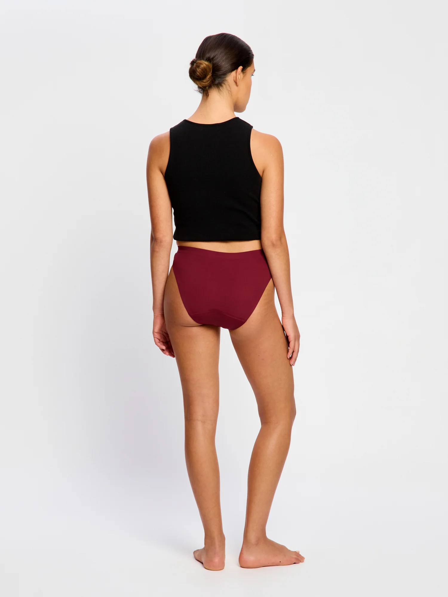 Puma X Modibodi Seamfree Active Bikini Moderate Ruby Shimmer - Image 4