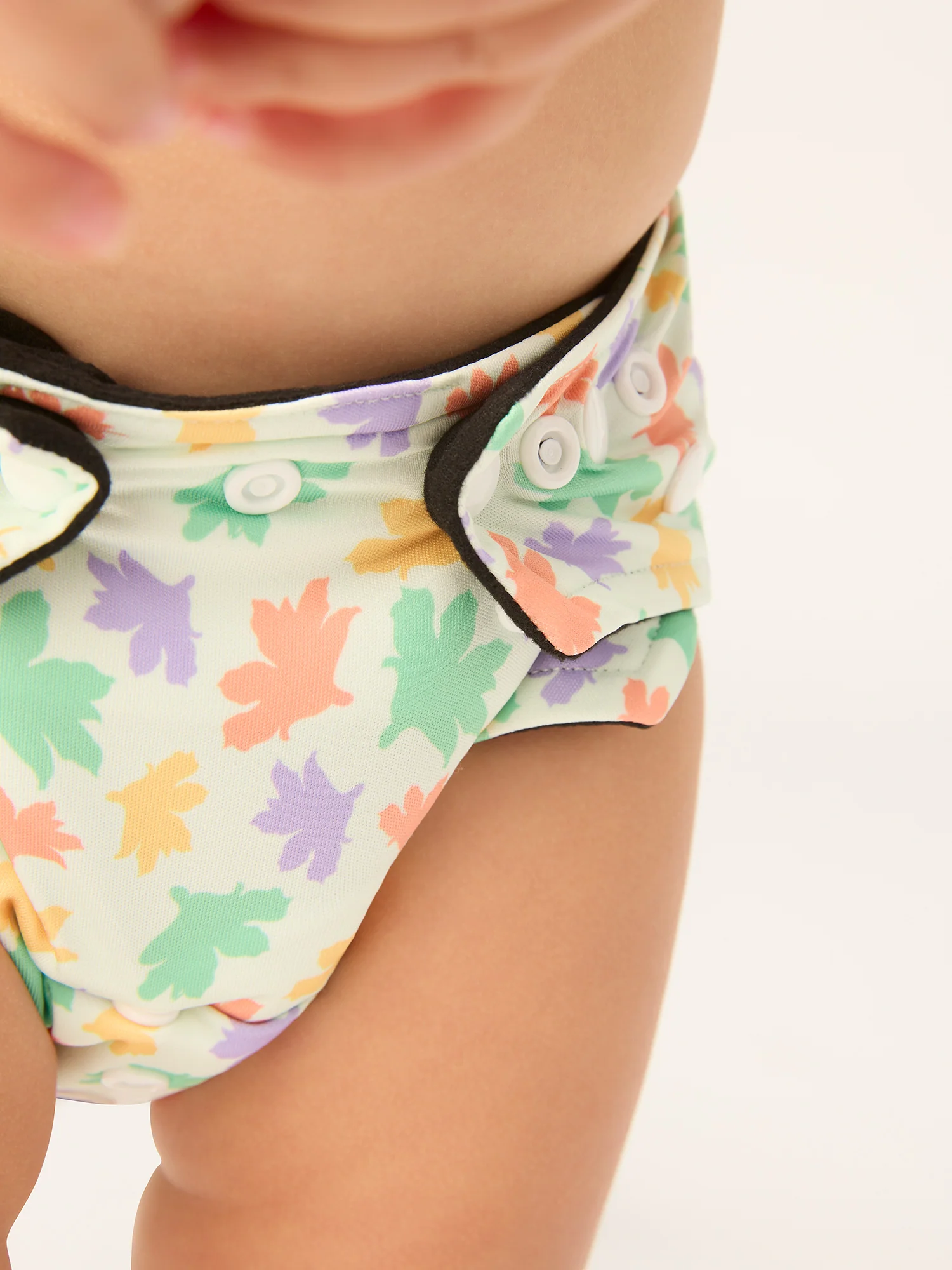 Reusable Nappy 4 Pack Abstract Bright - Image 19